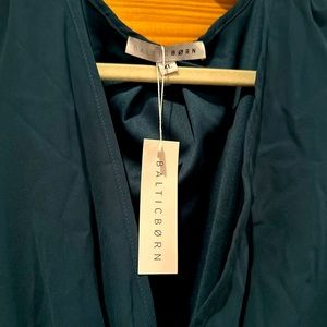 Baltic Born “Lydia” dark green. Brand new with tags. XL. Sealed in plastic.